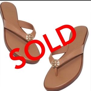 Tory Burch Royal Tan Women's Benton Thong  Size 9